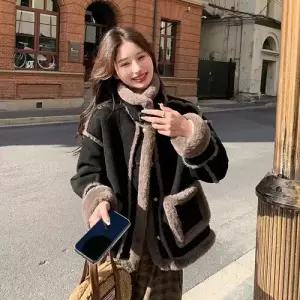 여자 라이크 코트 모피코트 도톰한 스웨이드 일체형 퍼 1PICK1