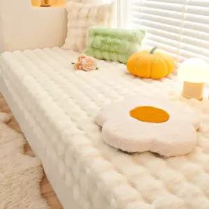 극세사 매트 포근한 토끼털 보온용 러그 두꺼운 카펫 논슬립 온열매트