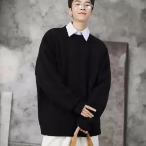 [옷자락]남성 케이블 짜임 꽈배기 패턴 라운드 니트