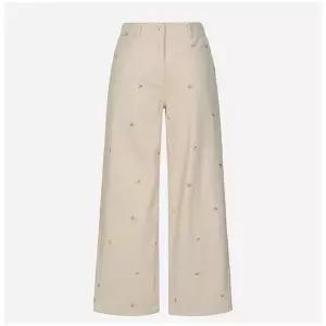 [써스데이아일랜드](강남점)플라워 모티브 자수바지 T262MPT141W