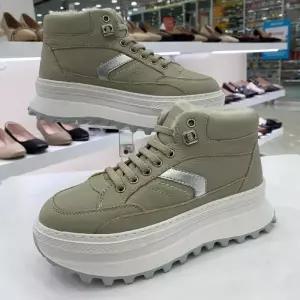 [에스콰이아]여성 경량 퍼 키높이 스니커즈 부츠 YACWSB6O9WH HSIS1A GN