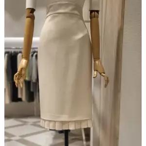 [모조에스핀](하남점)프릴 포인트 H라인 스커트 J252MSD936