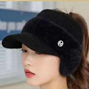 여성 니트 귀마개 모자