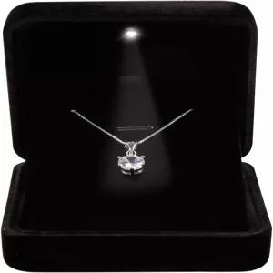 발렌타인데이 기념 결혼식 약혼 크리스마스를 위한 오멧 벨벳 메탈 글로시 LED 펜던트 박스 목걸이 커플