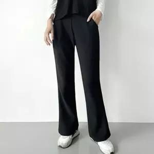 ONM 여자 부츠컷 스타일 융털기모 팬츠 1P 고품질 루즈핏