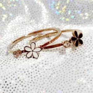 써지컬스틸 꽃큐빅 반지 화이트 블랙