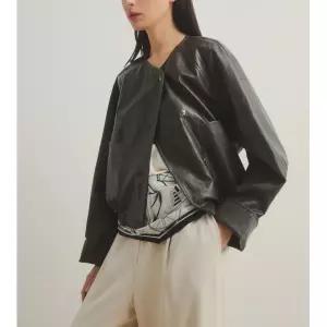 [롯데백화점]쉬즈미스 라운드 레더 자켓 SWWJKP12060