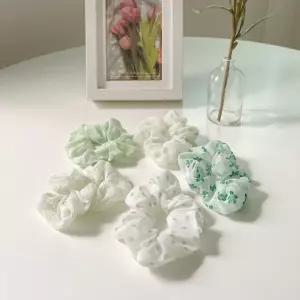 쉬폰 그린&화이트 패턴 스크런치 곱창밴드 5color 1set