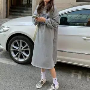 여성 겨울 패션 의류 레터링 포인트 기모 안감 밑단 트임 후드 원피스