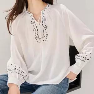 [패션시그널]유니크 자수패턴 에스닉블라우스 F5729B