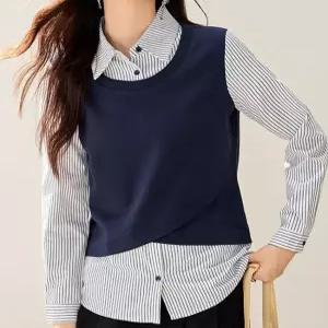 [패션시그널]조끼레이어드 스트라이프 셔츠블라우스 D86996