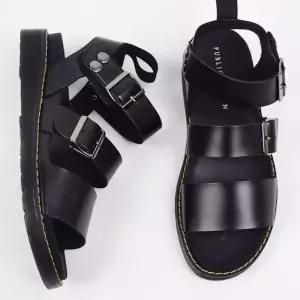 편안하게 트레킹화 여름캐주얼 여름슬리퍼 스트랩 샌들 사무실실내  [mWC514B