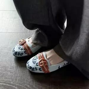 엘럽 여사친 스트랩힐 양가죽 라운드 펌프스 통굽 단화 배색 메리제인 슈즈 원템5