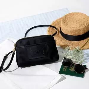 닥스 DCWA5F808BK BOURNEMOUTH 본머스 블랙 가죽배색 나일론 미니 크로스백