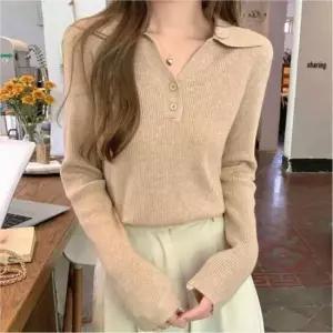 [옷은날개] 카라 브이넥 골지니트 버튼티 니트 여성 여리여리 슬림핏 3색