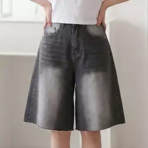 [올리비에스클로젯] [55-77]빈티지 워싱 컷팅 버뮤다 데님 팬츠_O2604DP024B