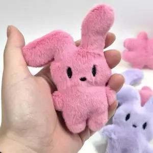 [콩심팥심]가방꾸미기 토끼인형 브로치 귀여운소품 인형