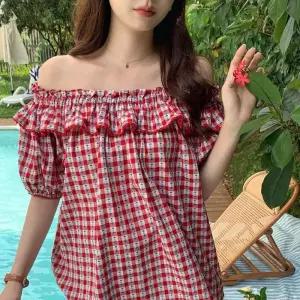 ONM 잔플라워 자수 러블리 체크 프릴넥 오프숄더 블라우스