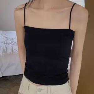 [오노마] ONM 여성 베이직 끈나시 크롭 일체형캡 민소매 이너웨어