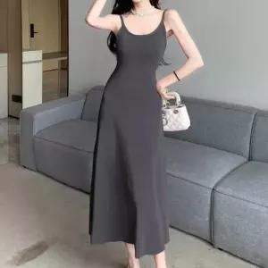 ONM A라인 끈원피스 심플 슬림핏 민소매 베이직 데일리룩