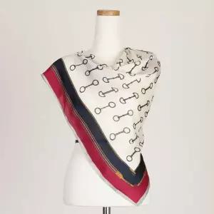 [하프클럽/샵앤]여성중년가을버클실크고급스카프LMD-WSC-0379-레드