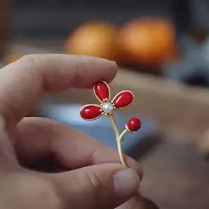 진주 붉은 산호 꽃 세잎 레트로 무광 복고 미니 브로-WCC07FE