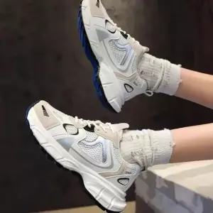 [오노마] ONM 여성 2컬러 심플 키높이 통굽 어글리 스니커즈 운동화