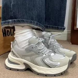 [오노마] ONM 캐주얼 여성 매쉬 어글리 키높이 스니커즈 운동화