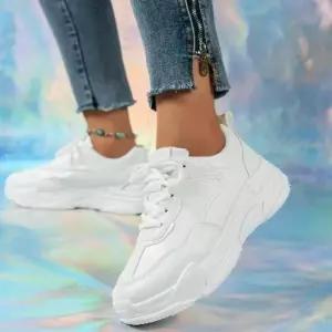 [오노마] ONM 여자 캐주얼 베이직스타일 편한 키높이 굽 어글리슈즈