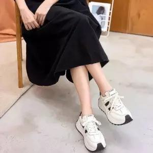 [오노마] ONM 여성단화 스니커즈 키높이운동화 패션신발 2컬러