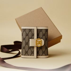 [AK플라자] [헤지스] [헤리아토] 아이보리 시그니처 패턴 가죽 반지갑 HIWA4