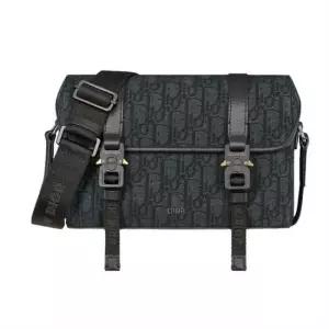 [명품] Dior Hit the Road 플랩 스트랩백 1ESPO333YKY_H03E