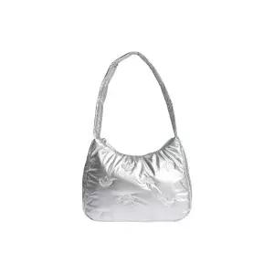 [정품 보증] Adidas Puffy Satin Mini Shoulder Bag Silver Metallic 아디다스 퍼피 사틴 미니 숄더백 실버