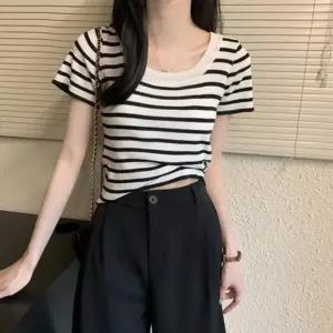 ONM 롱 티셔츠 대학생 기본핏 베이직 루즈핏 라운드니트