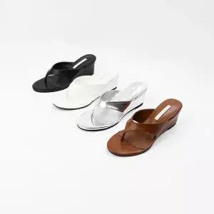 [롯데백화점]신난다슈 여성 쪼리 뮬 슬리퍼 샌들 힐 5cm 4종 여자 키높이 통굽 웨지 힐 샌들 AG257828