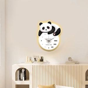 led시계 벽시계 영어 부분 벽걸이시계 표기 팬더 캐릭터 원형 LED라이트 거실인테리어 무소음벽시계