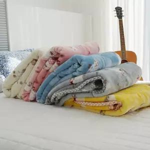 보들보들 밍크극세사 겨울 무릎담요 