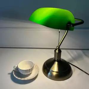 뱅커스램프 뱅크스탠드 하버드스탠드 미국 도서관 독서 무드등 유리갓 당기는 줄스위치