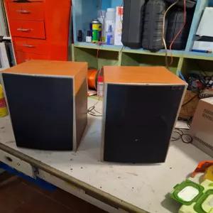 정상 작동하는 와피데일 다이아몬드 8.2 북쉘프 스피커/주의 사항