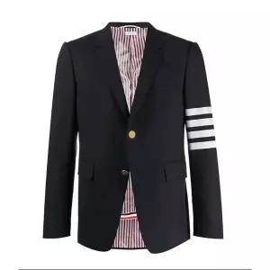 [톰브라운] 클래식핏 4바 스트라이프 플레인 위빙 울 자켓 146219935