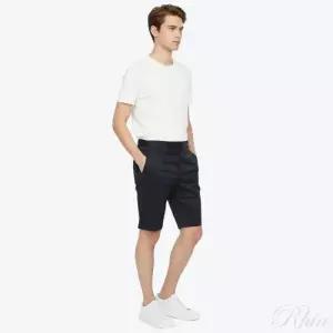 [톰브라운] 언컨스럭티드 치노 숏팬츠 MTU191A 03788 415 153902037