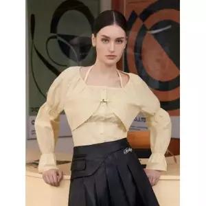 에고이스트 [66사이즈특가] 셔링 볼륨 볼레로형 블라우스 크림 EP1WB261 690730