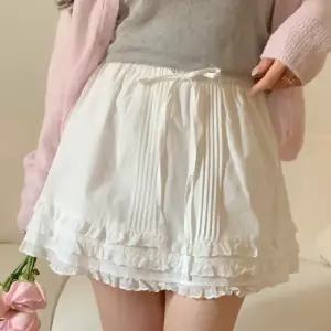 [요즘에] 티엘핀턱미니스커트