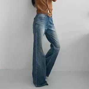 [하프클럽/]여자 워싱 나팔 카우보이 자수백포켓 청바지