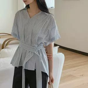 벨티드 반팔 셔츠블라우스