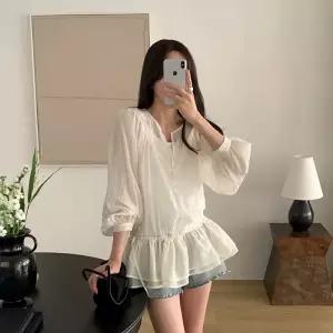 [코코블랑] 모아르 시어 셔링 블라우스