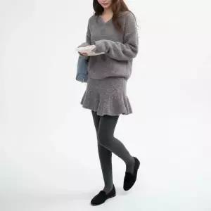 /신상오픈런 여성용 브이넥 니트 스커트 세트 겨울 패션