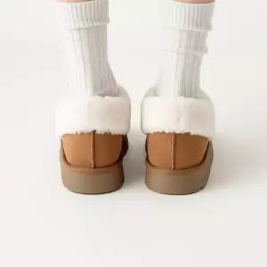 /신상오픈런 여성용 겨울 따뜻한 퍼 기모 분리형 슬리퍼