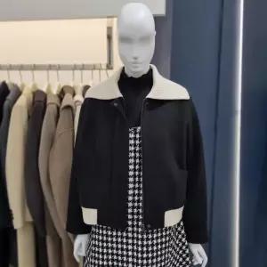 [나이스클랍]니트배색 숏 핸드메이드 코트 A261PWC101_DG