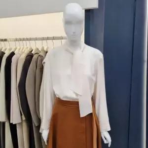 [나이스클랍]나이스클랍 타이 블라우스 A261MWB202_DG